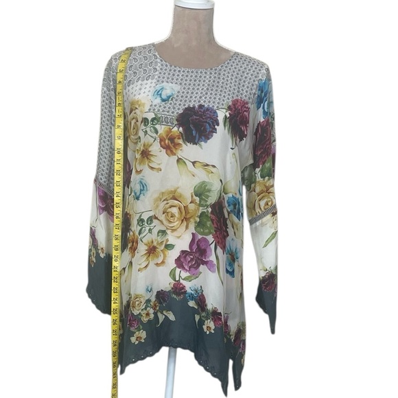 Johnny Was “Linden” Floral Flowy Tunic Top - Picture 6 of 13